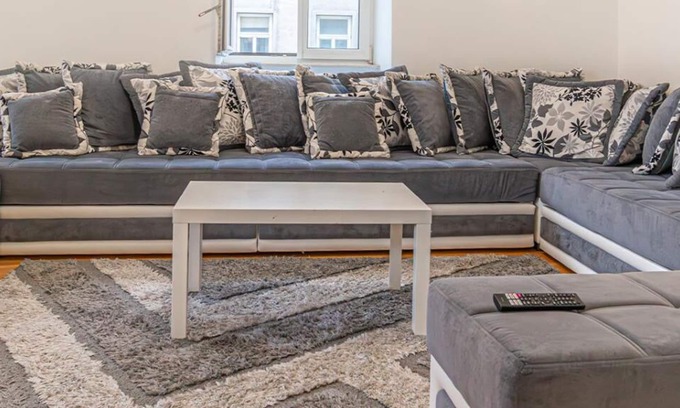 Penzing Apartamento | Charming 2BR+1LR - Near Villa Gustav Klimt