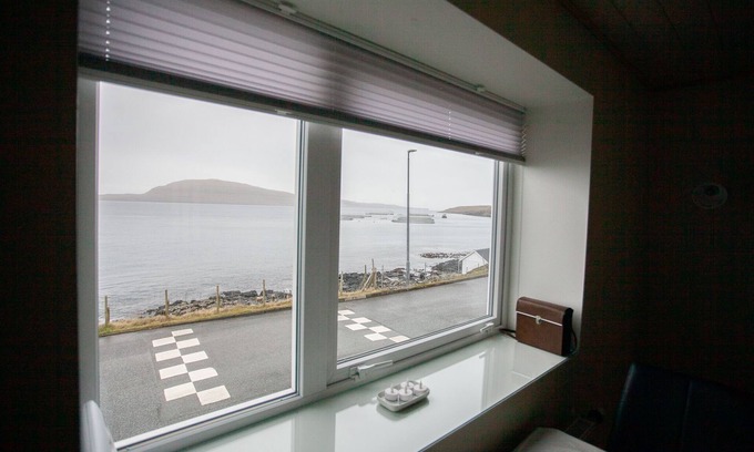 Streymoy Apartamento | Charming 2Br Apartment, Sea View