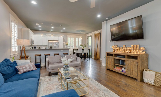 Talbot's Corner Casa | Charming 3 BD/2 BA home in historic East Nashville!