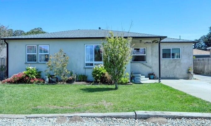 Callender Casa | Charming 3-bedroom house in wonderful Arroyo Grande with WiFi