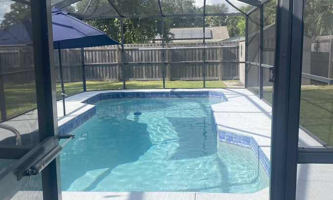 Pinellas Park Casa | Charming 3-bedroom house with Pool in Pinellas Park