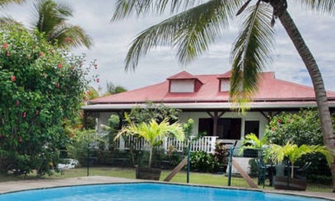 Sainte-Anne Casa | Encantadores alojamientos climatizados de 3 dormitorios con piscina privada.