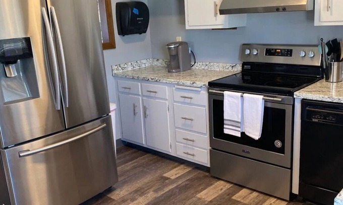 Waterbury Casa | Charming 3-bedroom house in Waterbury with WiFi, AC