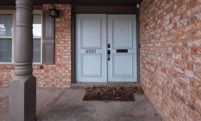 Amarillo Casa | Charming 3-bedroom house with Pool Table and Shuffleboard in awesome Amarillo