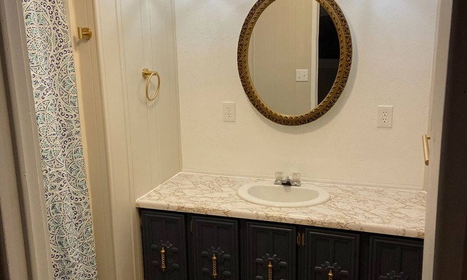 Goodland Casa | Charming 3-bedroom house in Goodland just off interstate