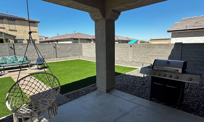 Canyon Trails Casa | Charming 3-bedroom house in peaceful Goodyear