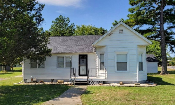 Oraville Casa | Charming 3-bedroom house in tranquil Oraville minutes from Kinkaid Lake.