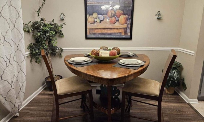 Raleigh Casa | Charming 3-bedroom house with WiFi, AC in fabulous Memphis