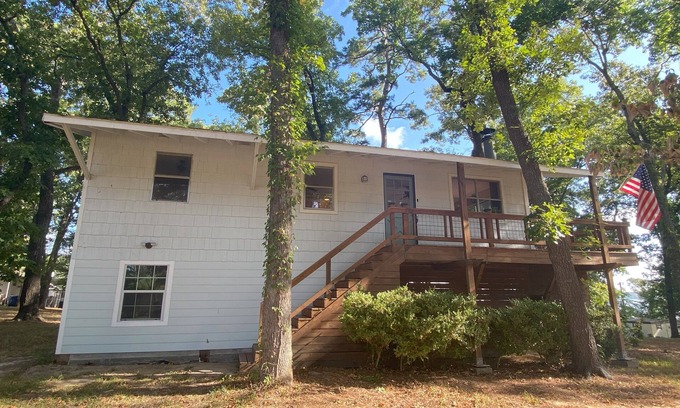 Trinity Casa | Charming 3-bedroom house with WiFi, AC in tranquil Trinity
