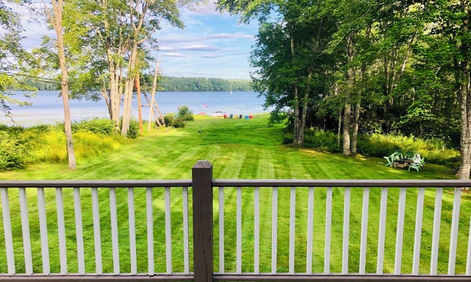 Old Orchard Beach Casa | Charming 3 bedroom lake house on Damariscotta Lake.