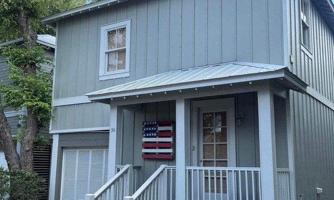 Orange Beach Cabaña | Charming 3-bedroom cottage in Orange Beach with WiFi, pools, & dock