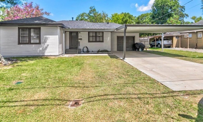 Port Neches Casa | Charming 3 bedroom home in Port Neches