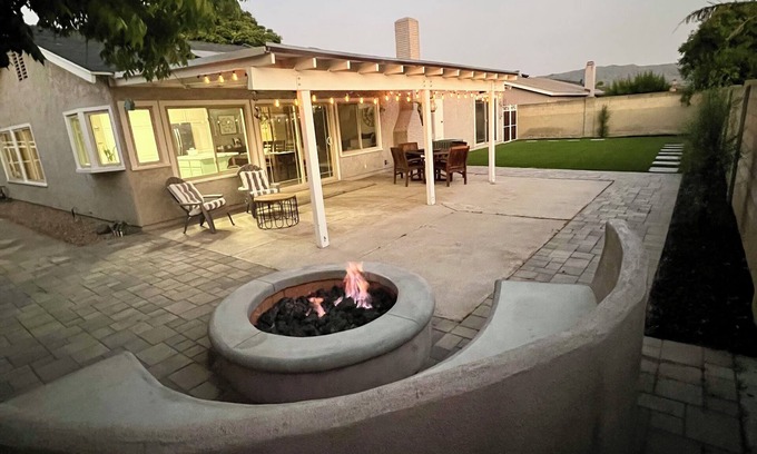 Simi Valley Casa | Charming 3-bedroom house in Simi Valley with AC, WiFi