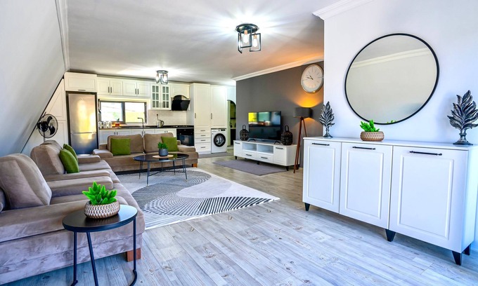 Marmaris Villa | Charming 3-bedroom villa with AC, WiFi near Marmaris