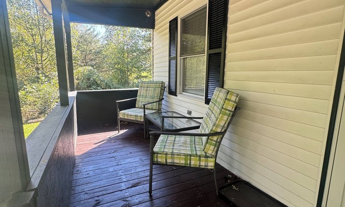 Victor Cabaña | Charming 3 BR Cottage Walk to AOTG and minutes to NRG National Park