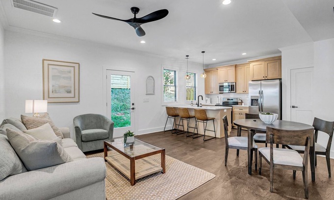 Dunean Casa | Charming 3-BR townhome < 1 Mile from Fluor Field: Garage, E-Bike Rental, 2KingB