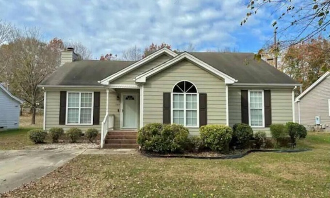 Knightdale Casa | Charming 3bed! Your Cozy Retreat