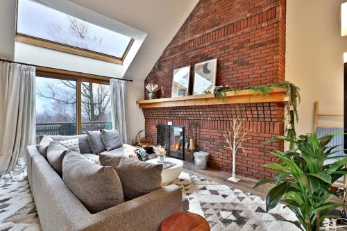 Central Vermont- Killington Apartamento | Charming 3BR-2BA Condo in Sunrise Village at Ski Resort, Pool, Hot Tub, Sports Center