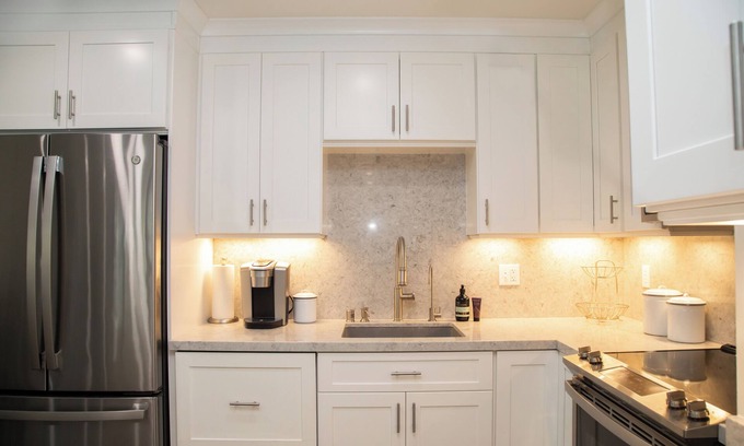Soquel Condominio | Charming 3BR Condo 31+ Day Stay, Steps to New Brighton State Beach, Capitola