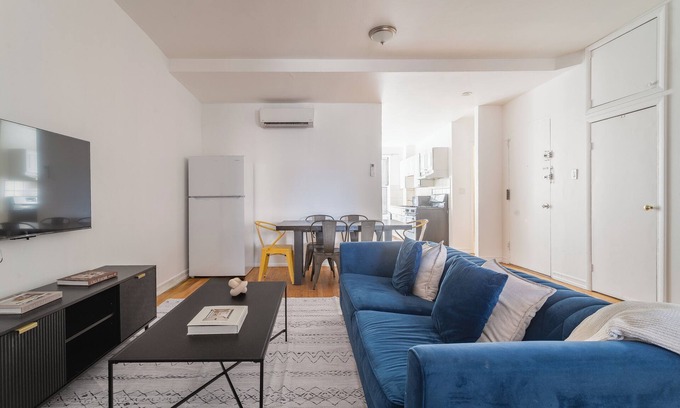 Midtown West Apartamento | Charming 3BR Loft in Midtown West!