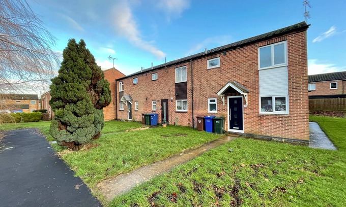Banbury Casa | Charming 4-Bed Home, Priv Entrance, Garden, Modern Kitchen, Spacious Living Area