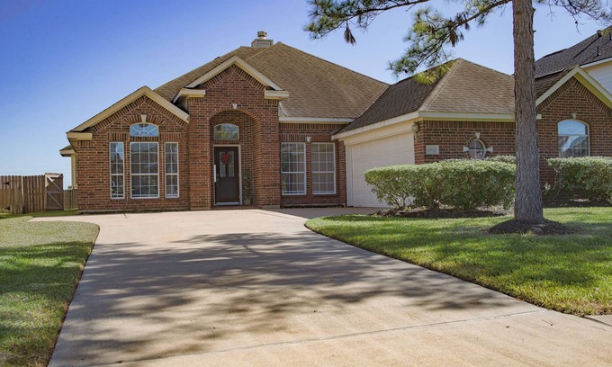 Clodine Casa | Charming 4-bedroom bungalow with WiFi, AC in lovely Richmond