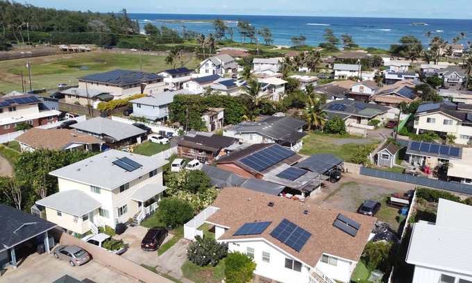 Laie Cabaña | Charming 4-bedroom cottage with WiFi and AC in serene Laie