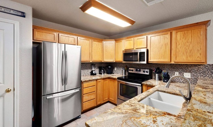 San Marcos Casa | Charming 4-bedroom Hill Country Home near San Marcos & New Braunfels