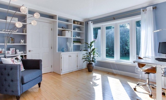 Lakeview Casa | Charming 4 bedroom house in 5 acre lovely Catharpin