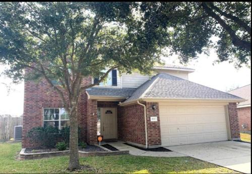 Spring Apartamento | Charming 4-BR Home for Rent!