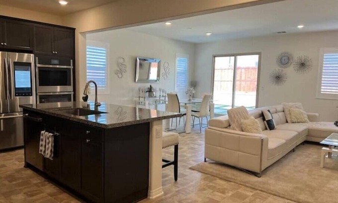 Sun City Casa | Charming 4BR/3BA Home in Menifee