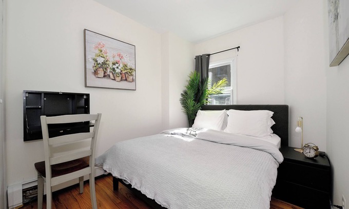 Garment District Apartamento | Charming 4BR Apartment Close to Times Square!