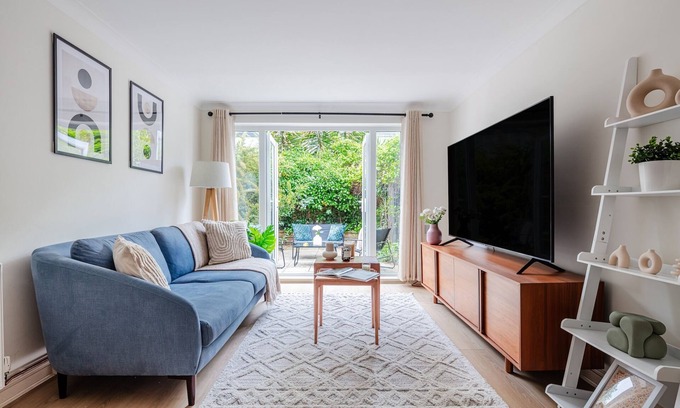 Oval Apartamento | Charming 4BR near River Thames & Tate Britain