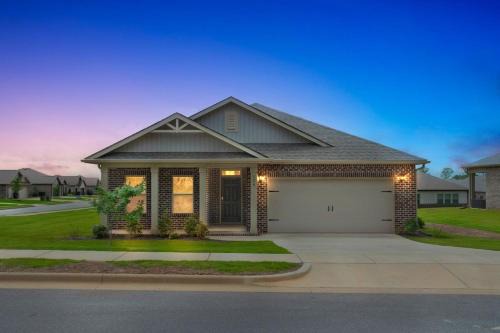 Capshaw Casa | Charming 4BR Ranch-Style Home - Corner Lot home