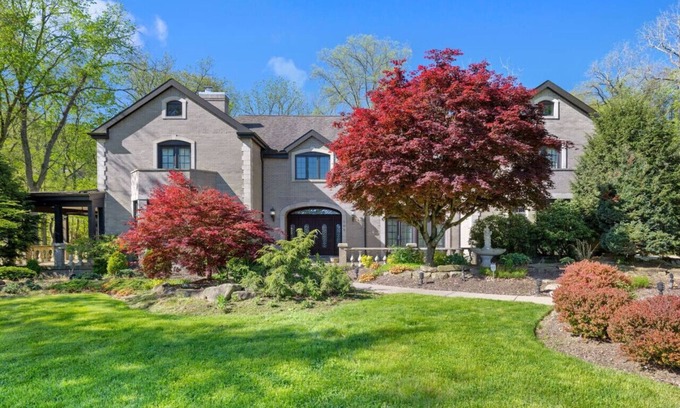 Canonsburg Casa | Charming 7bedroom retreat in a serene neighborhood