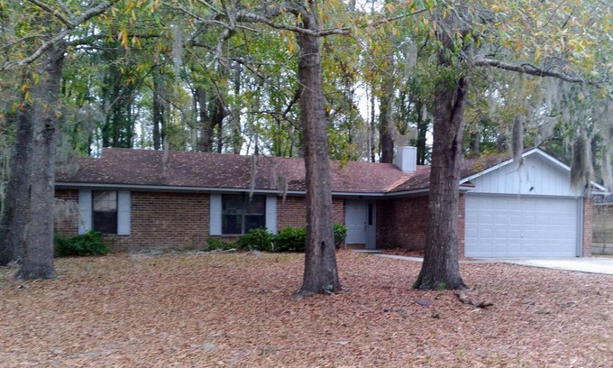 Richmond Hill Casa | Charming and Convenient