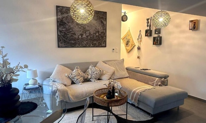 Thionville Apartamento | Charming and Cosy Place 2 rooms 3 beds (Downtown)