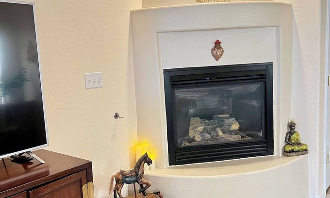 Rio Rancho Casa | Charming and Cozy 3-bedroom house with WiFi, in superb Rio Rancho
