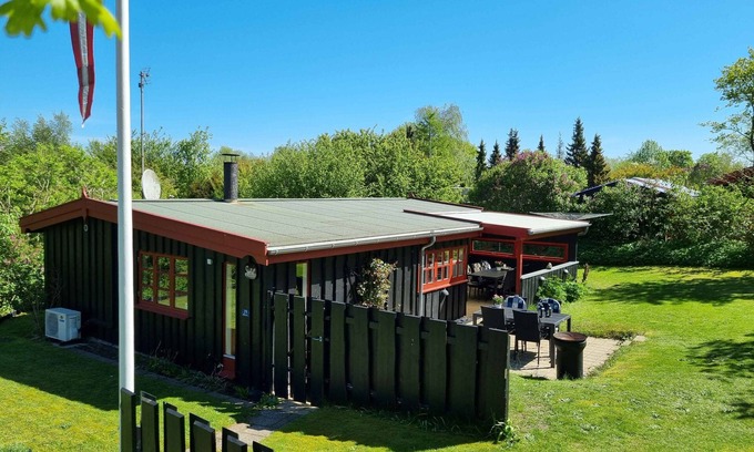 Hoeve Strand Casa | Charming and cozy house near Høve beach