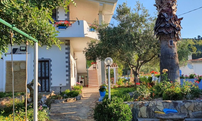 Cardedu Casa | Encantador y acogedor apartamento decorado con buen gusto. WiFi