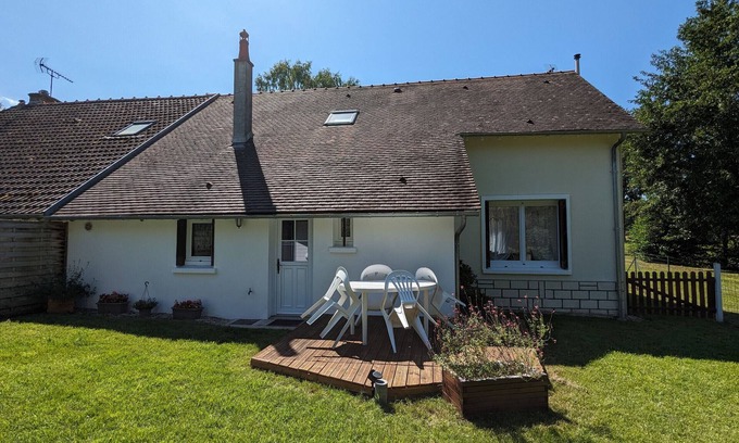 Montereau Cabaña | Casa espaciosa con jardín privado entre Montargis y Sully-sur-Loire