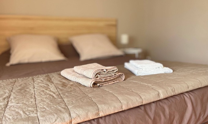 Caunes-Minervois Apartamento | Encantador apartamento con vista