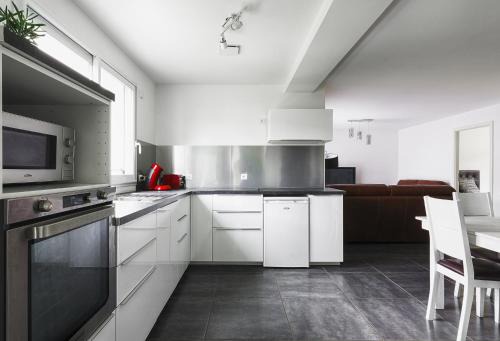 Charnecles Apartamento | Charming Apartement !