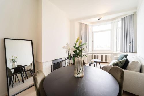 Sint-Andries Apartamento | Charming Apartment for 3 in the Heart of Antwerp