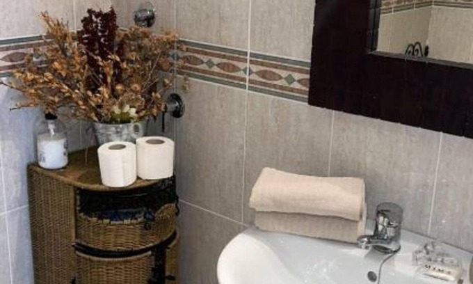 Villanua Apartamento | Apartamento acogedor en Villanúa: 2 habitaciones, cerca de las pistas y Jaca, parking incluido