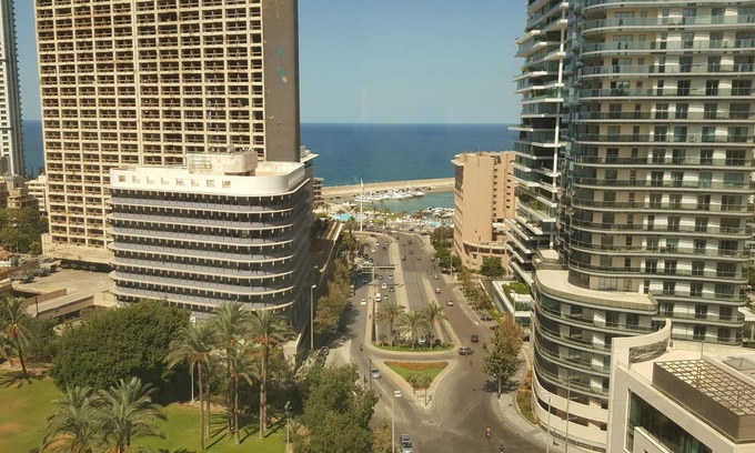 Ain Al Mraiseh Apartamento | Encantador apartamento con 2 habitaciones grandes.