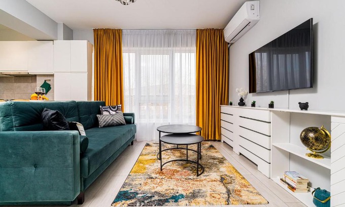 Otopeni Apartamento | Charming Apartment - Swimming Center, Airport & Therme SPA
