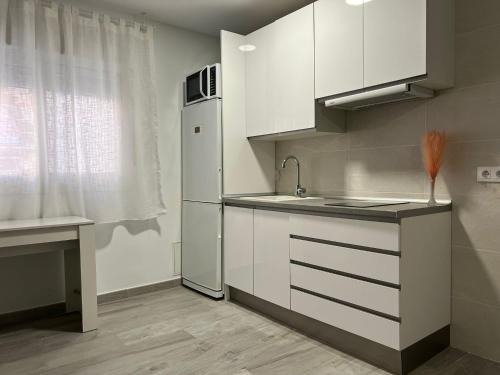 El Pilar Apartamento | Charming Apartment up to 4 persons 3 min to Metro