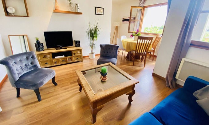 Riquewihr Apartamento | Charming apartment with vineyard view