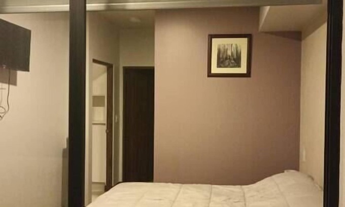 Cinco Esquinas Apartamento | Charming Apt w/ Pool+Gym+Co-work